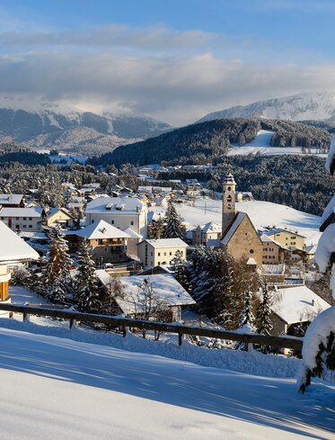 Dorf Deutschnofen mit Neuschnee | © Valentin Pardeller
