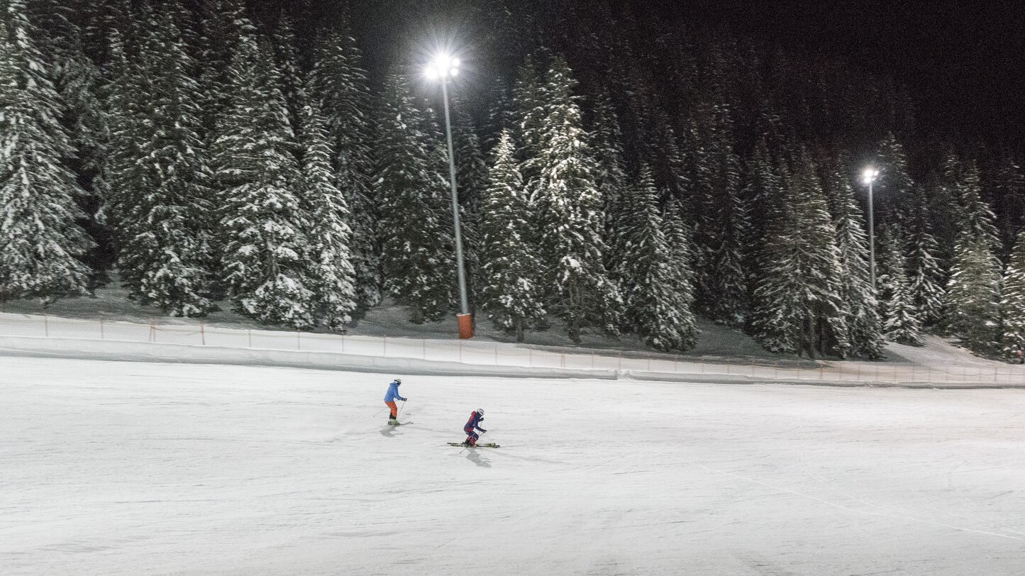 sciatore notte inverno pista natura | © Ph. Paolo Codeluppi