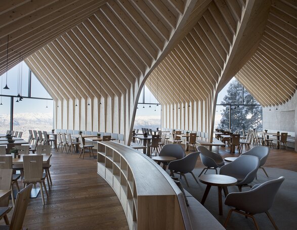 alpine hut architecture modern view | © Ph. Mads Mogensen
