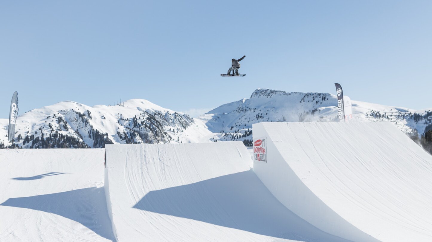 Snowboarder Sprung Winter Berge | © Ph. F. Tech